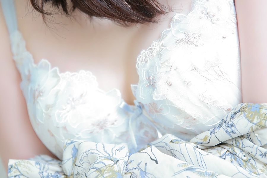 新人・あやねちゃんプロフィール写真4